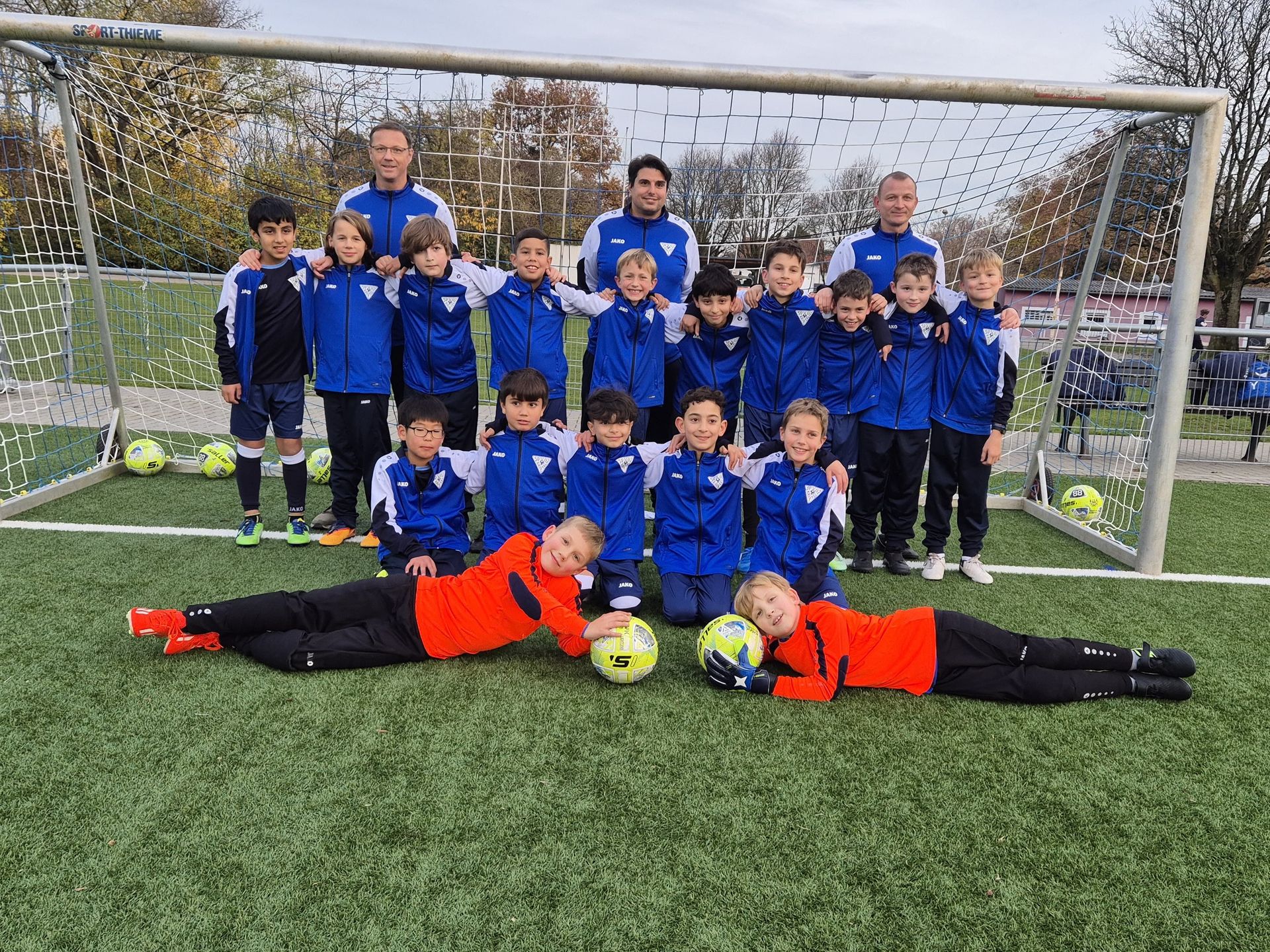 Mannschaftsfoto E-Junioren - SV 07 Kriftel E2-Jahrg.2015/16